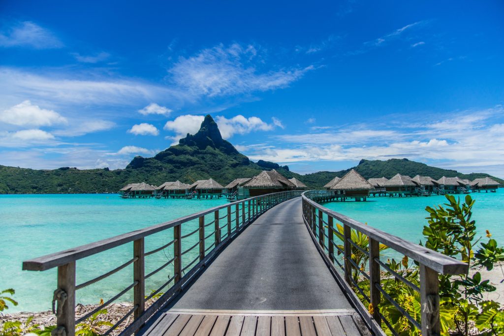 Four Seasons Resort Bora Bora © Lei Tao