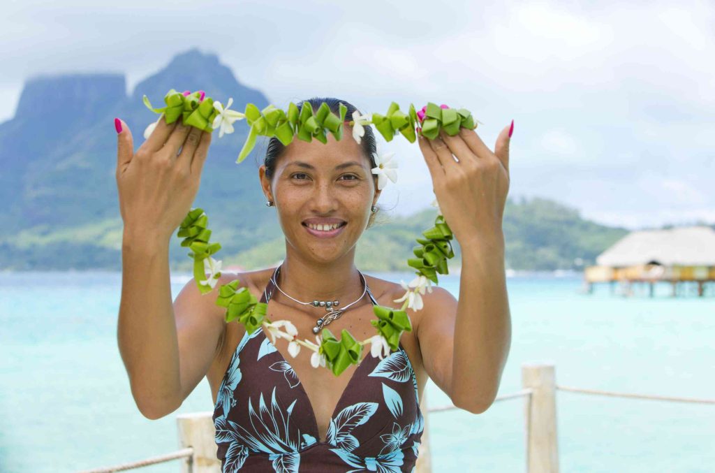 Accueil à Bora Bora © Grégoire Le Bacon