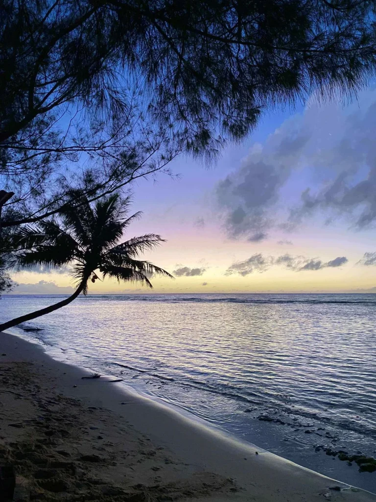 Coucher de soleil à Manihi © Tahiti Tourisme