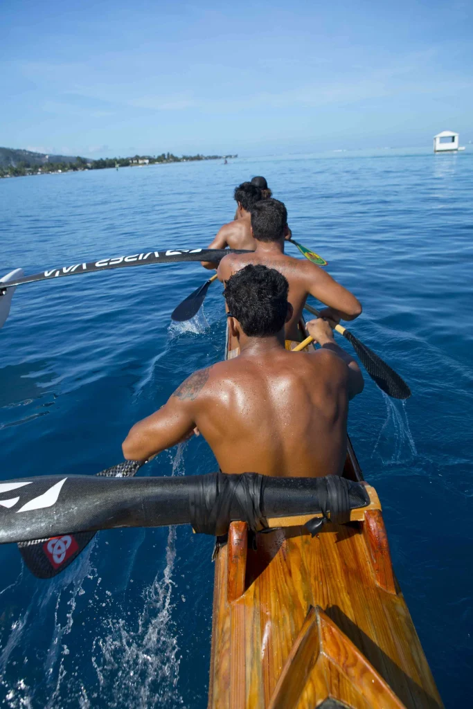 Le va'a , un sport traditionnel ©Tahiti Tourisme