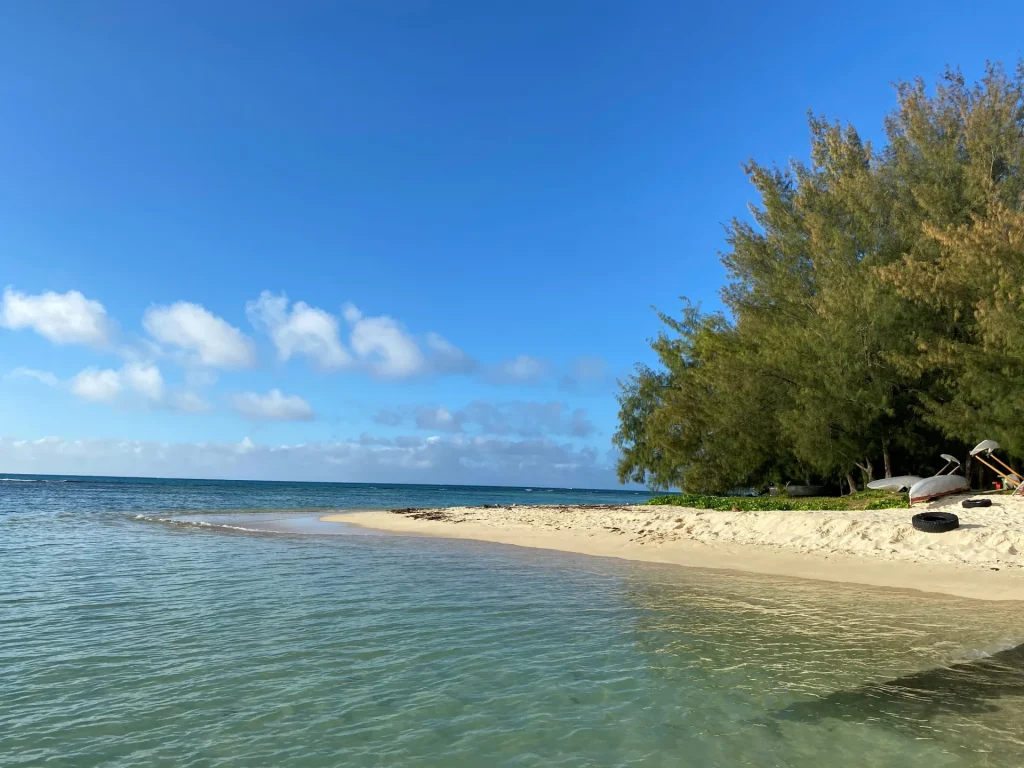 Plage Tavana à Tubuai © Evaina Teinaore