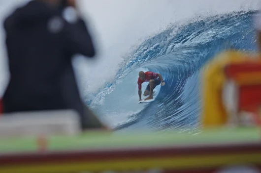 Tahiti Pro Teahupoo ©_Steve Dickinson