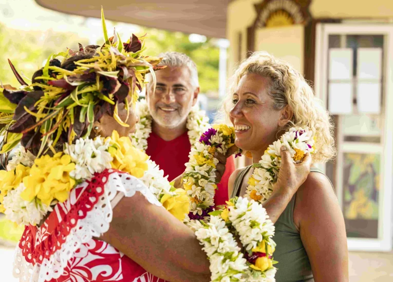 Welcome to Tahiti, enjoy the Traditional Polynesian hospitality © Grégoire Le Bacon