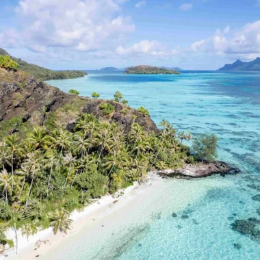 Île de Akamaru aux Îles Gambier © Tim McKenna